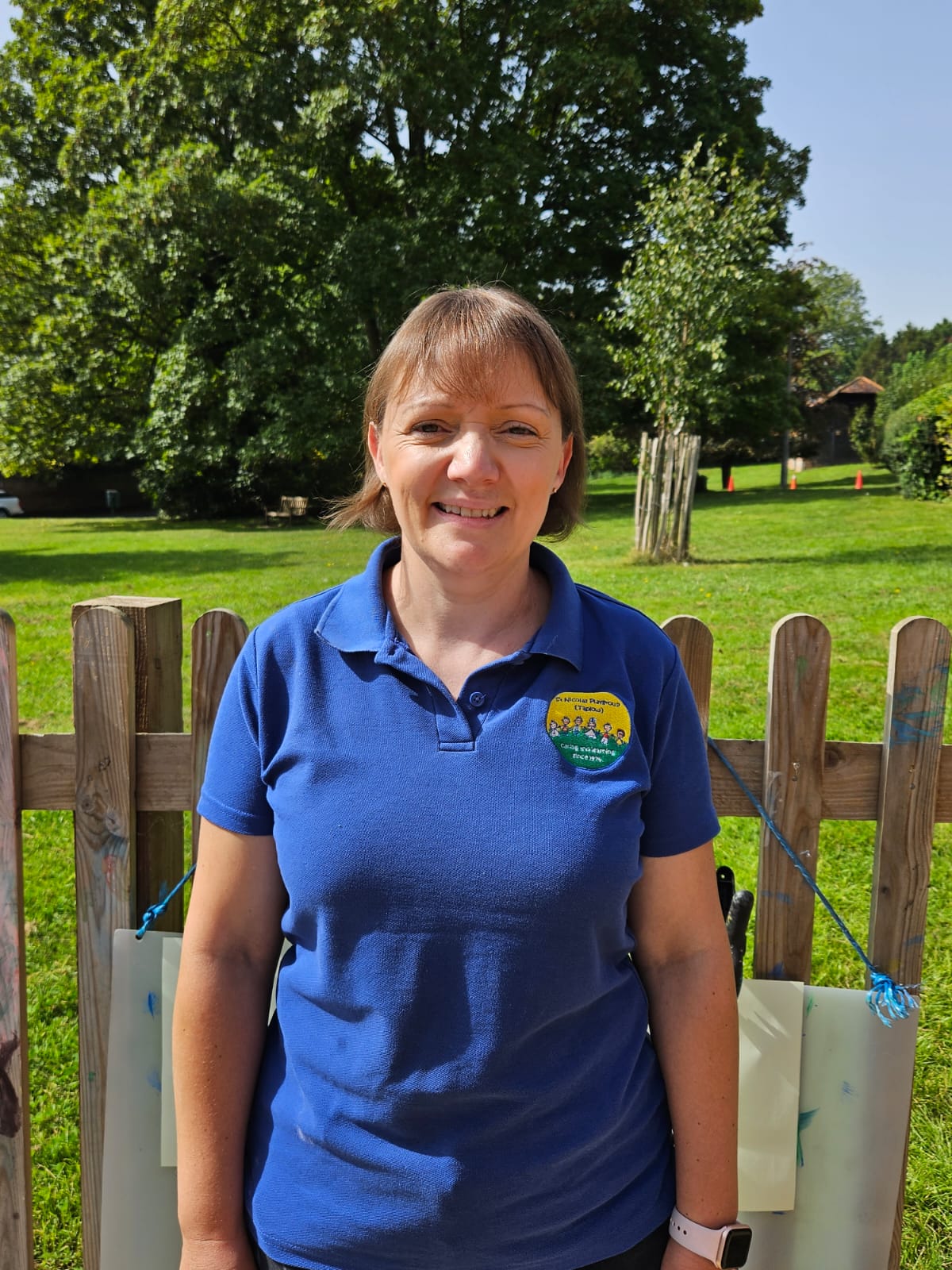 Victoria, Deputy Manager